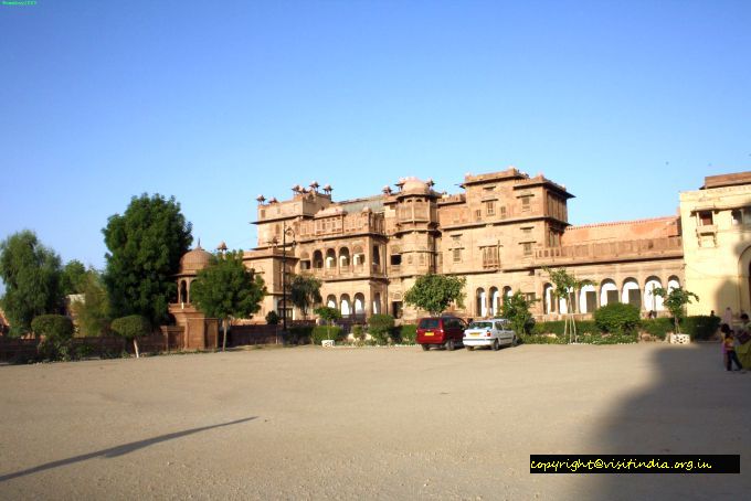 junagarh fort in bikaner Rajasthan, drive directions, travel planner, car trip planne